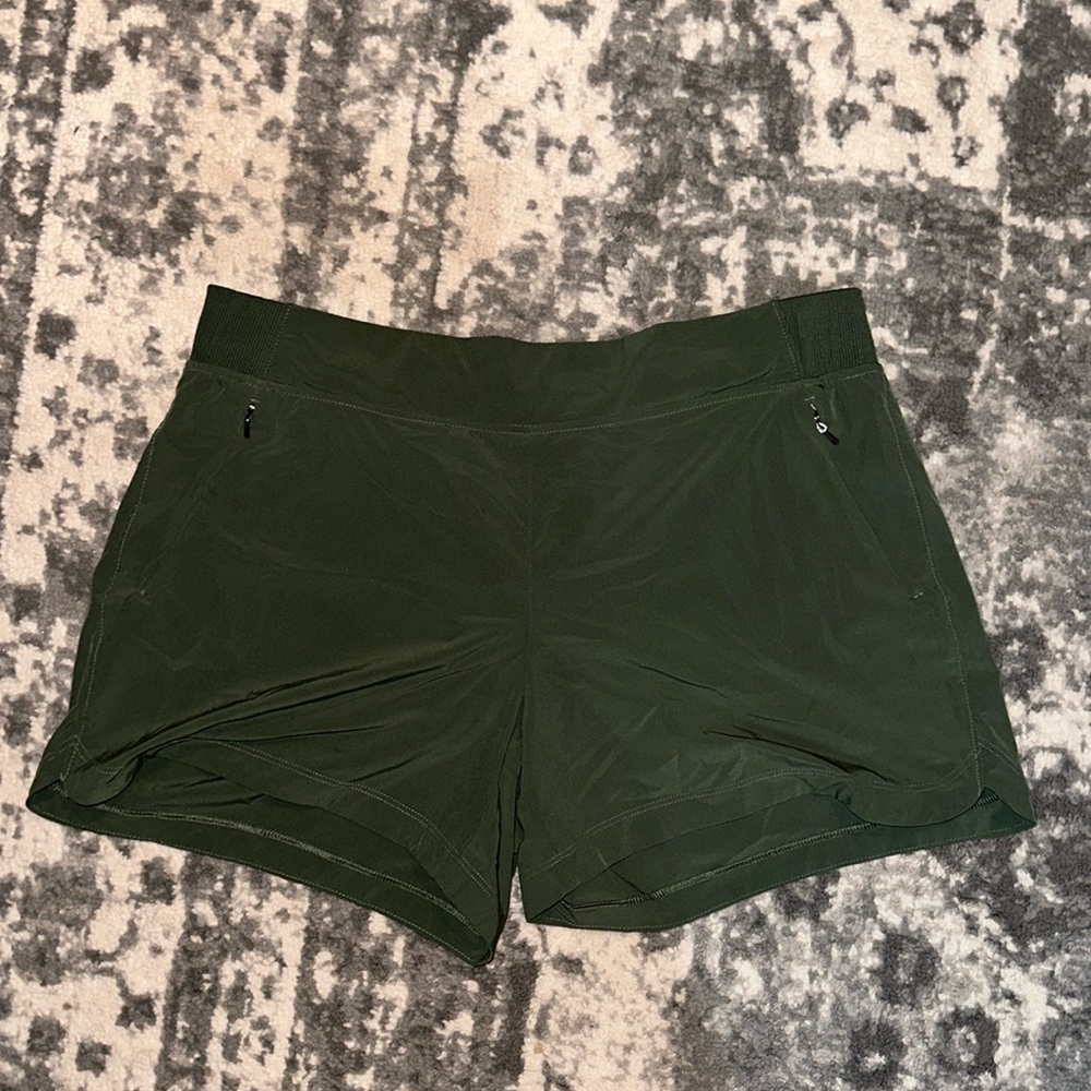 Women’s workout shorts with zipper pockets